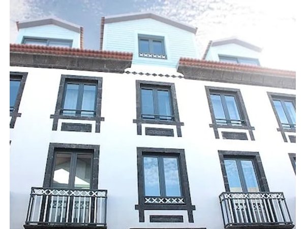 Faial Marina Apartments 1