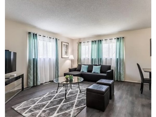 Cute And Affordable 3bdr Duplex In Overland Park For Up To 10 People! Unit #2