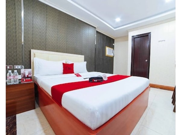 RedDoorz Plus @ Winter Benitez Cubao
