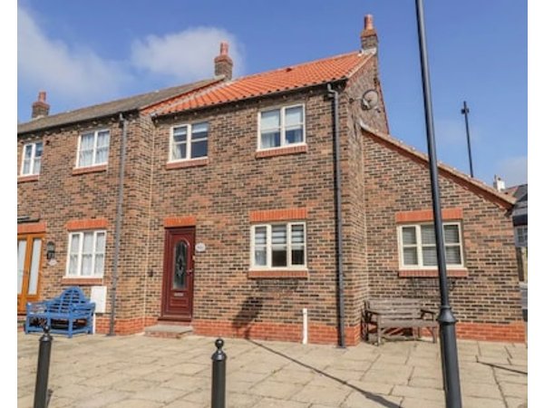 Abrahams Cottage Whitby