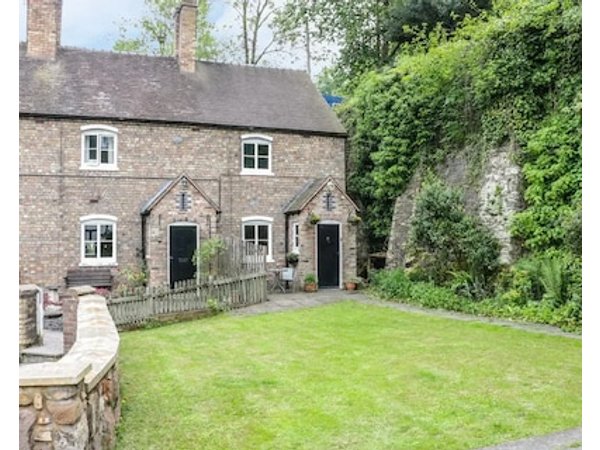 Bridge View Cottage Family Friendly In Ironbridge Ref 996061