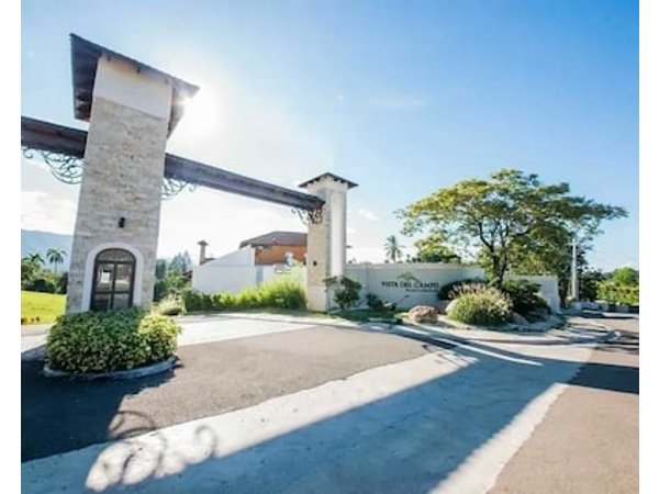 Vista Del Campo Country Club & Villas