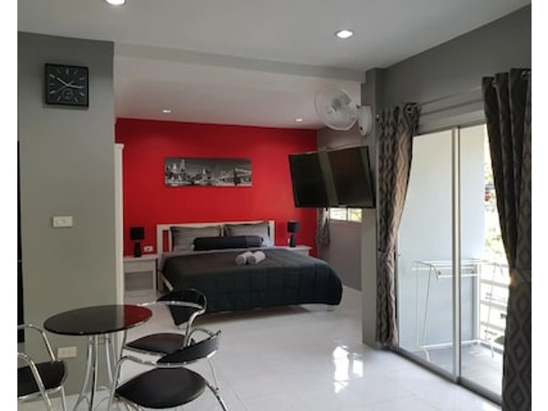 Karon Studio Apartment