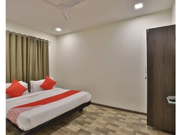 OYO Flagship Ripple Mall