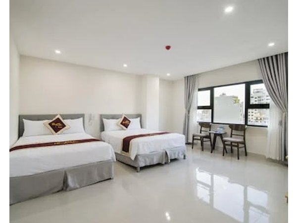 Hồng Châu Hotel