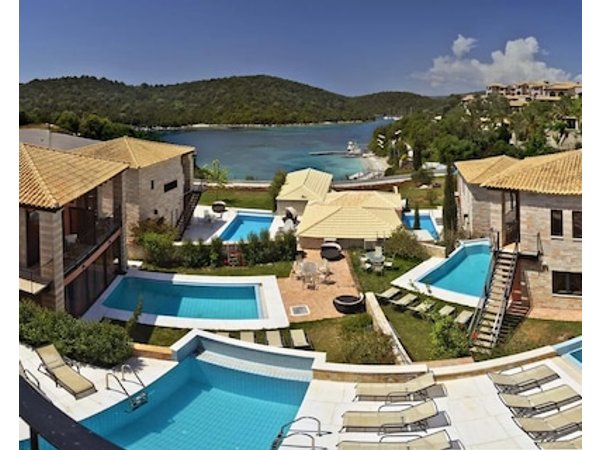 Ornella Beach Resort & Villas