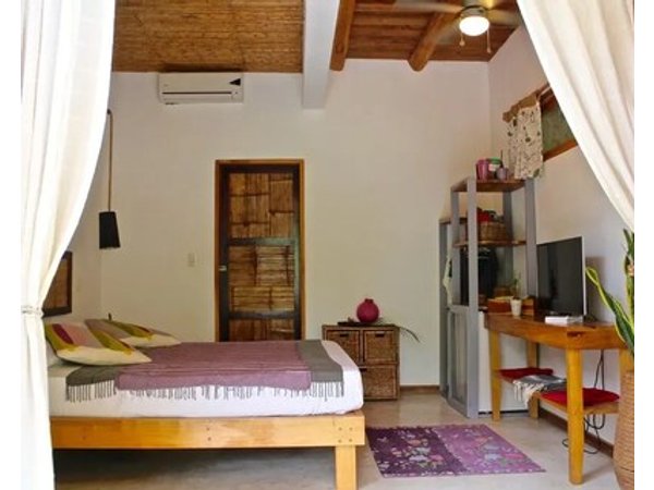 Griss Lodge & Villas