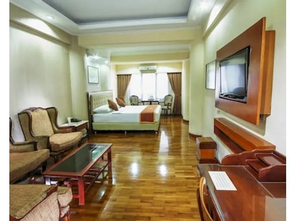 Grand Menteng Hotel