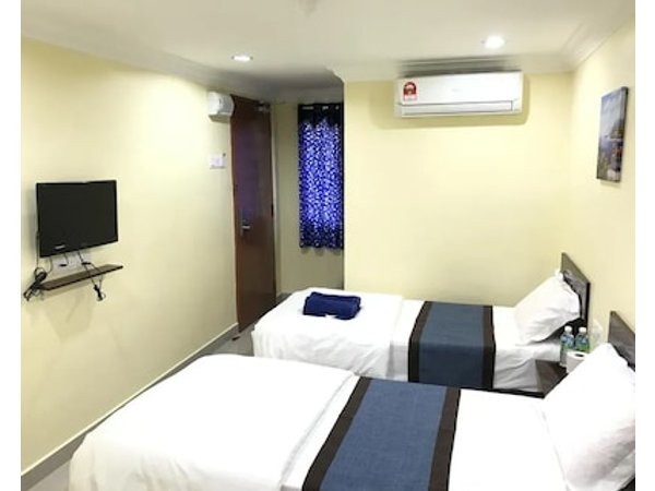 Maha Hotel