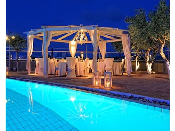Paradise Island Villas