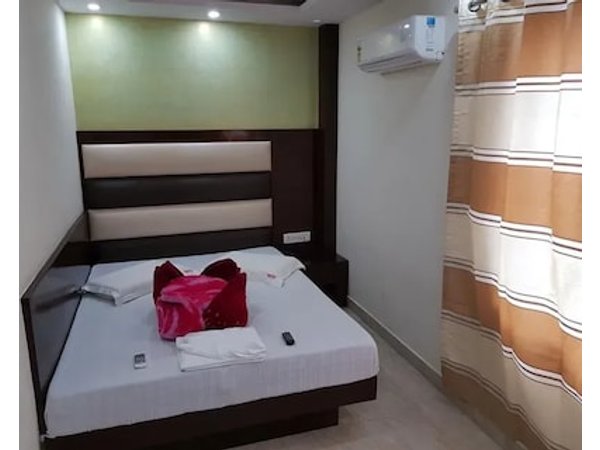 Hotel Amba Deluxe- Managed by Hotel Sidhartha