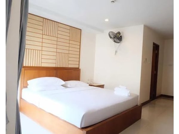 Thep Apartment