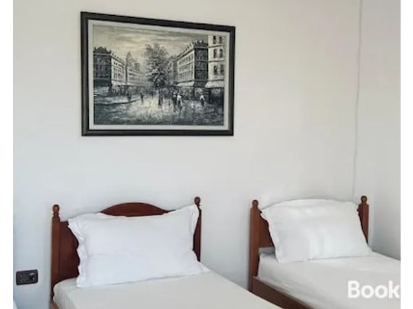 1 Apartment 4 Persons 15 Minutes By Walk To City Center Free Parking