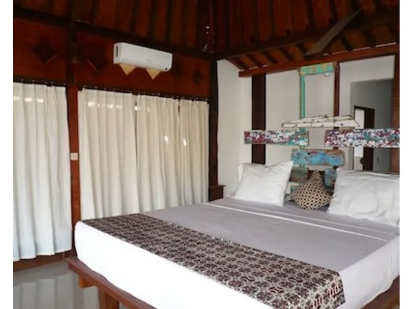 Classic Beach Villas
