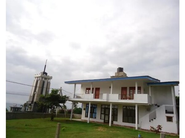 Masha Beach Inn
