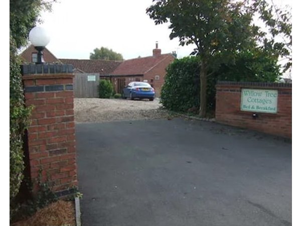 Willow Tree Cottages