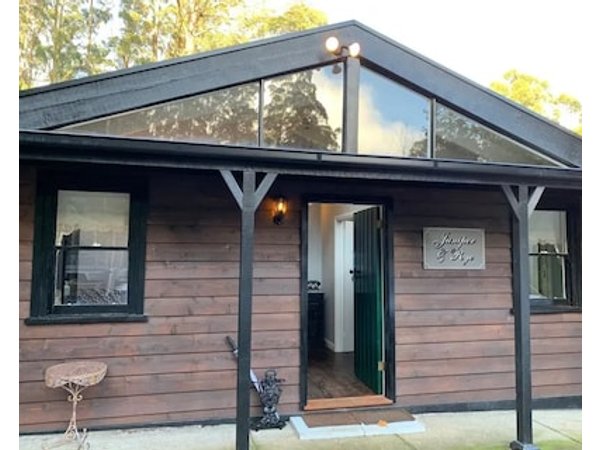 Juniper & Rye cottage for two