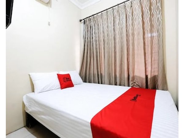 RedDoorz @ Jalan Setiabudi Semarang