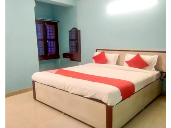 Oyo Flagship 41985 Jayalakshmi Residency