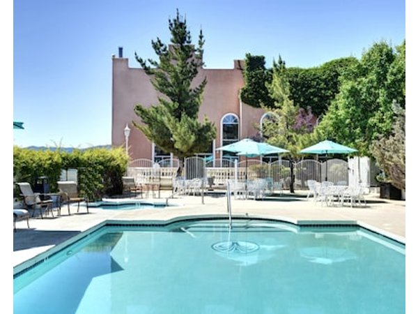 Forest Villas Hotel