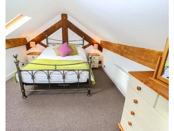 Barnfields Holiday Cottage