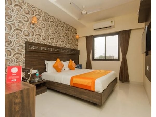 Flagship Hotel Lotus Residency Near Anand Nagar Metro Station