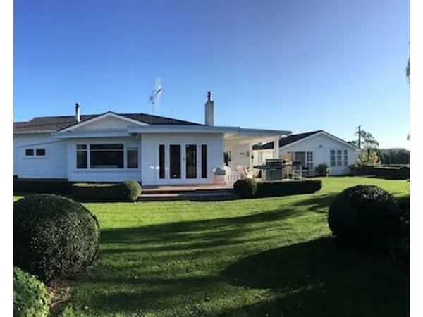 Te Horo Garden Cottage