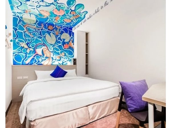 Rich & Free Hotel - Zhongshan