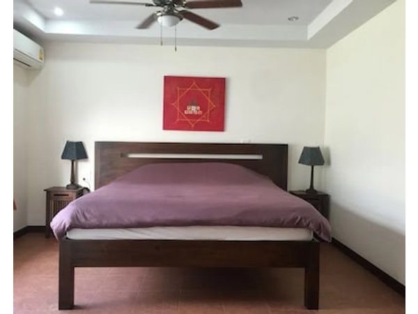 Merlin Plaza Apartments