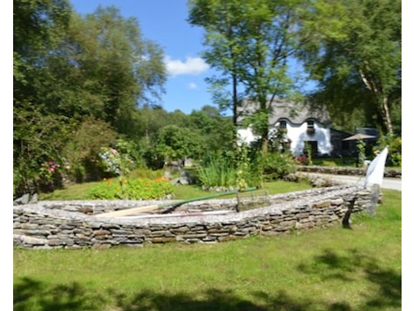 Lissyclearig Thatched Cottage
