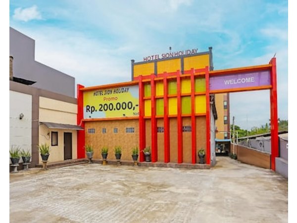 Super OYO Capital O 92676 Hotel Sion Holiday