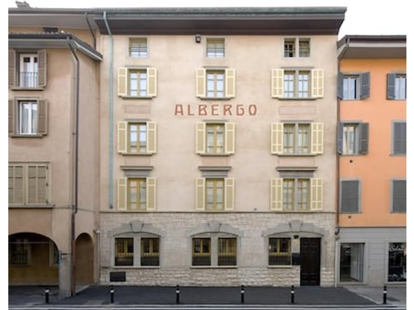 Petronilla - Hotel In Bergamo
