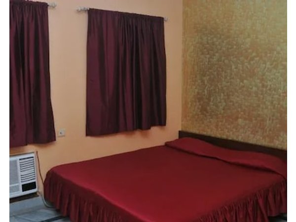 New Hotel White Palace