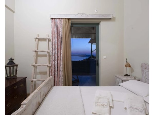 Chamaloni Cottages