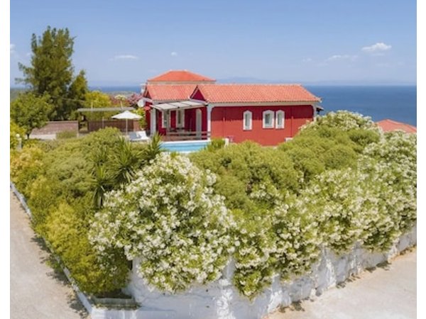 Mouzakis Villas