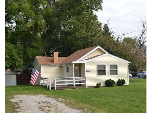 The Onyx Cottage. Very Cozy And Private