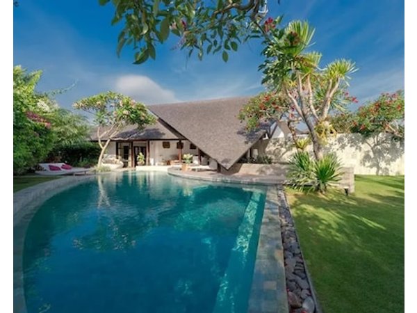 The Layar - Designer Villas and Spa