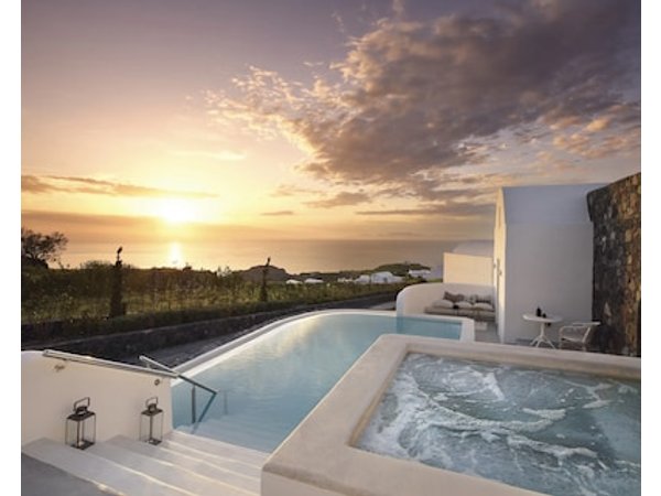 Santo Pure Oia Suites & Villas
