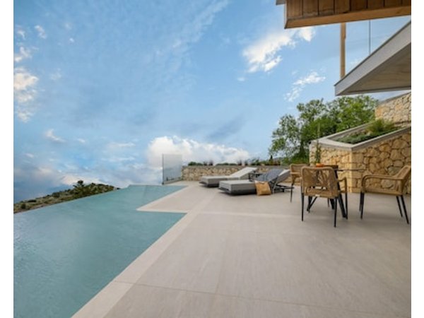 Anadeo Villas & Suites