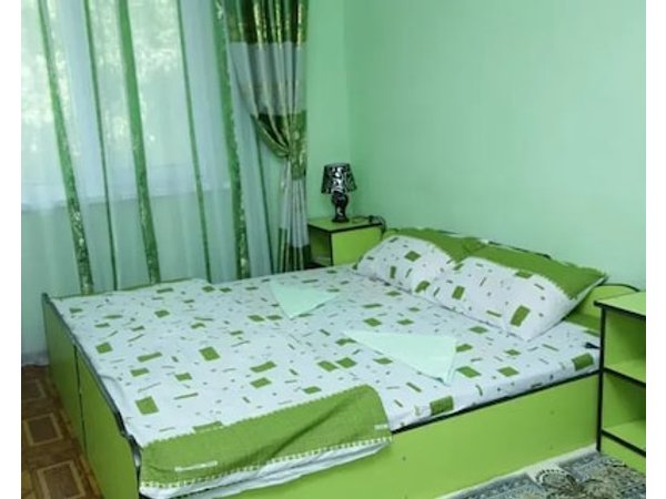 Anisa- Hostel