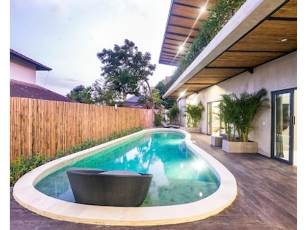 Canggu Dream Studios & Villas