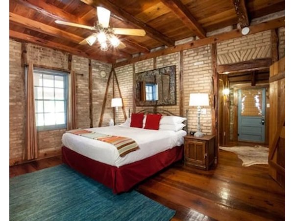 Gruene Cottages