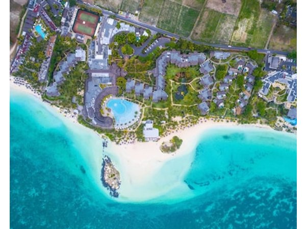 LUX* Belle Mare Resort & Villas