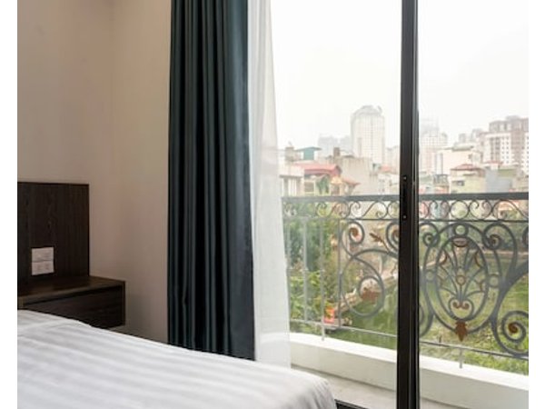 Granda Lake View Hotel & Apartment