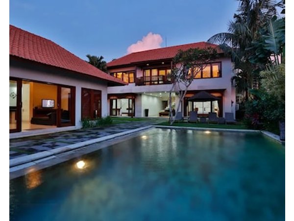 Amore Villas