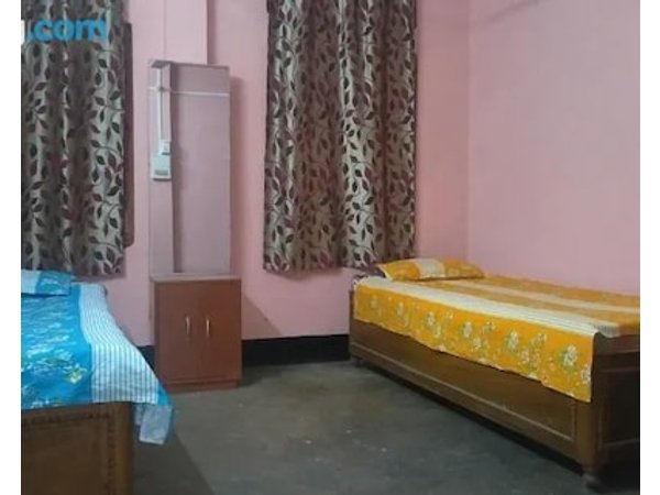 M B Holiday Home