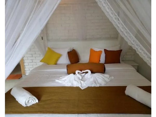 3Arch Eco Cottage Ella