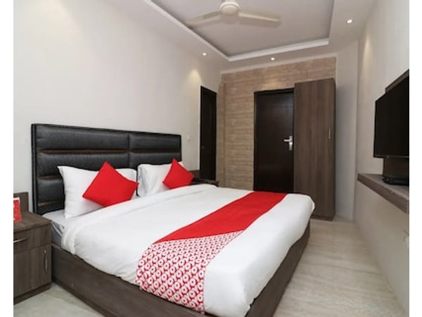 Hotel Gokul Grand Near SR Nagar Police Station