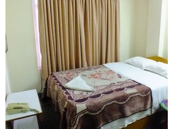 Hotel Dolphin