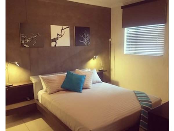 The Nicol Hotel and Apartments